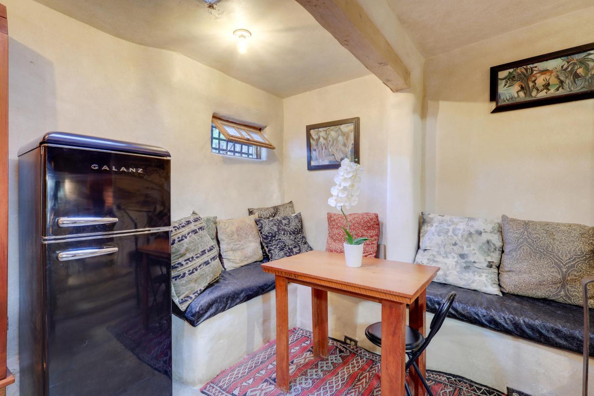Adobe Studio 2 Blocks To Downtown Santa Fe Plaza! المظهر الخارجي الصورة